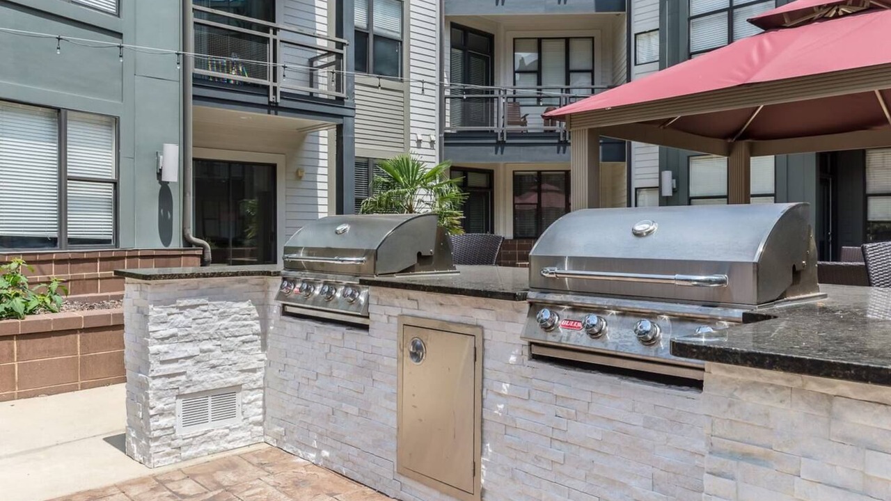 Photo of Patio Balcony in First Ward