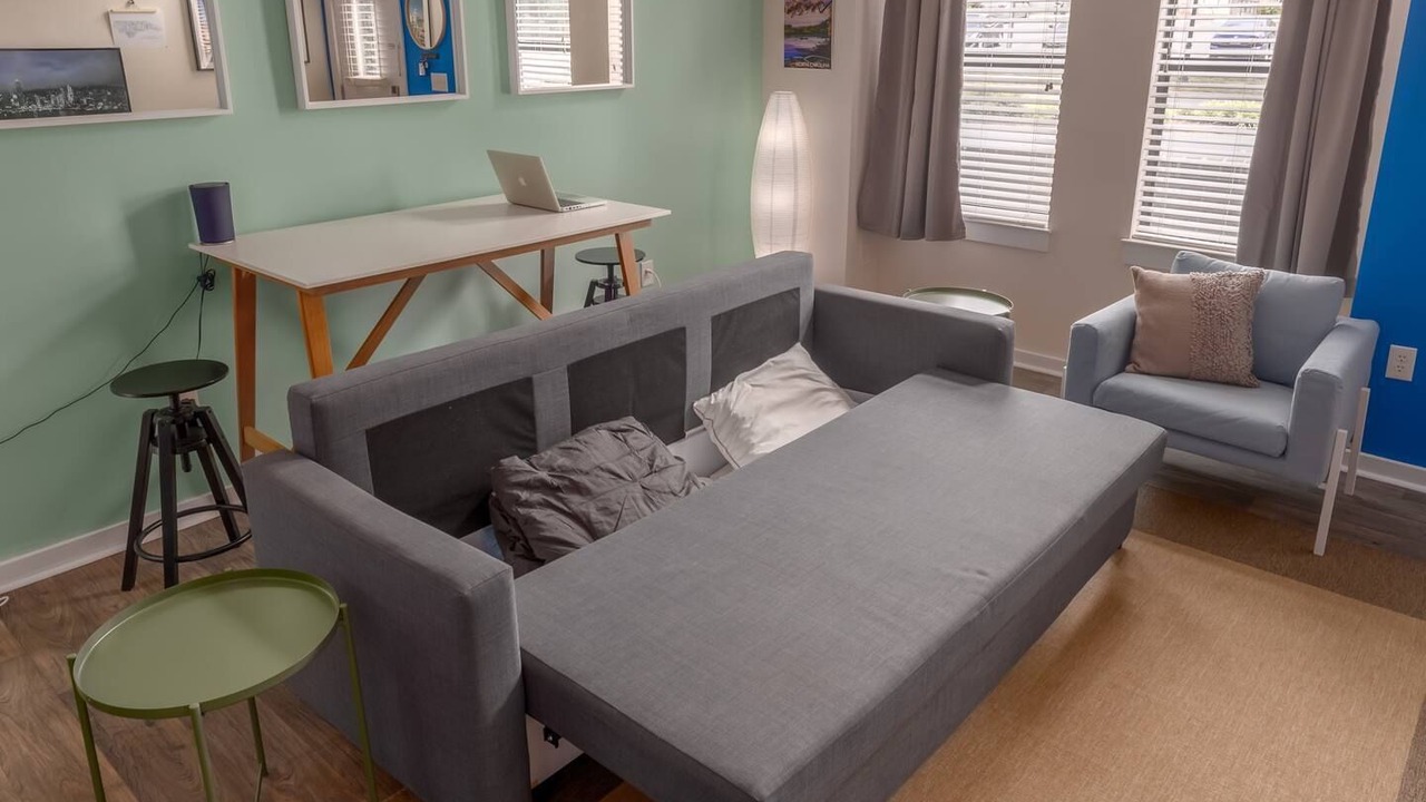 Photo of Livingroom in First Ward
