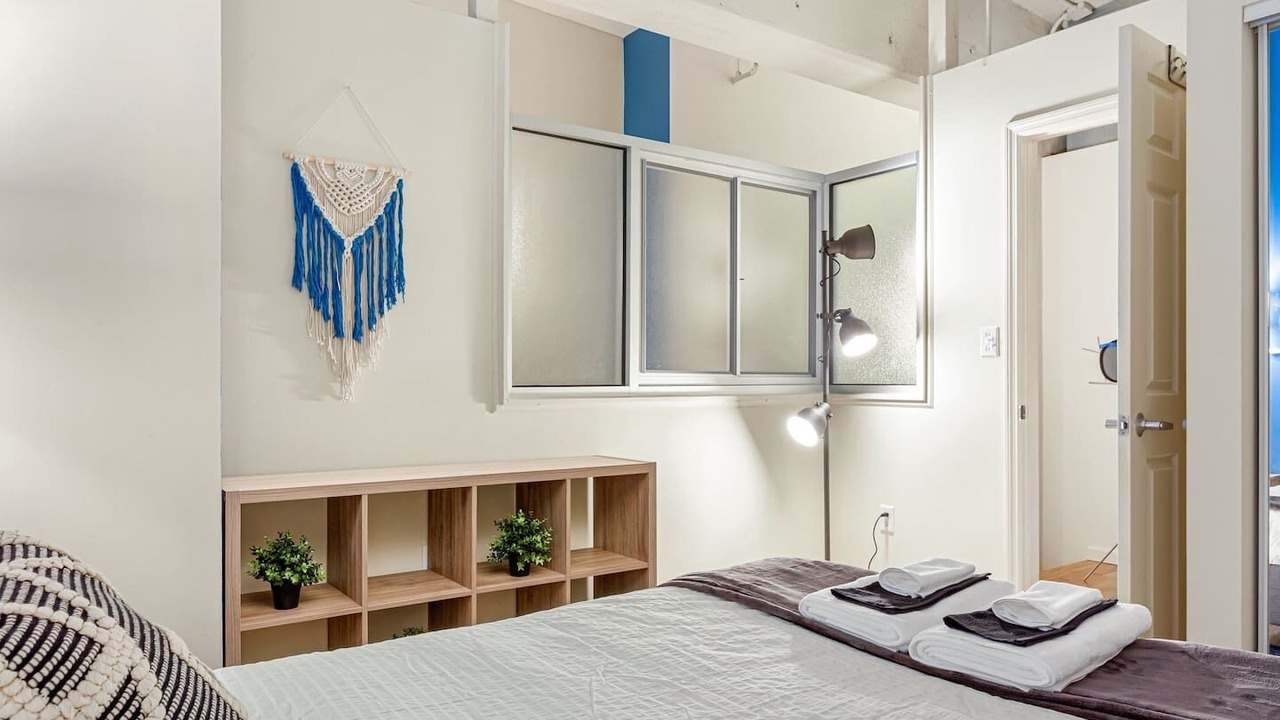 Photo of Bedroom in Downtown