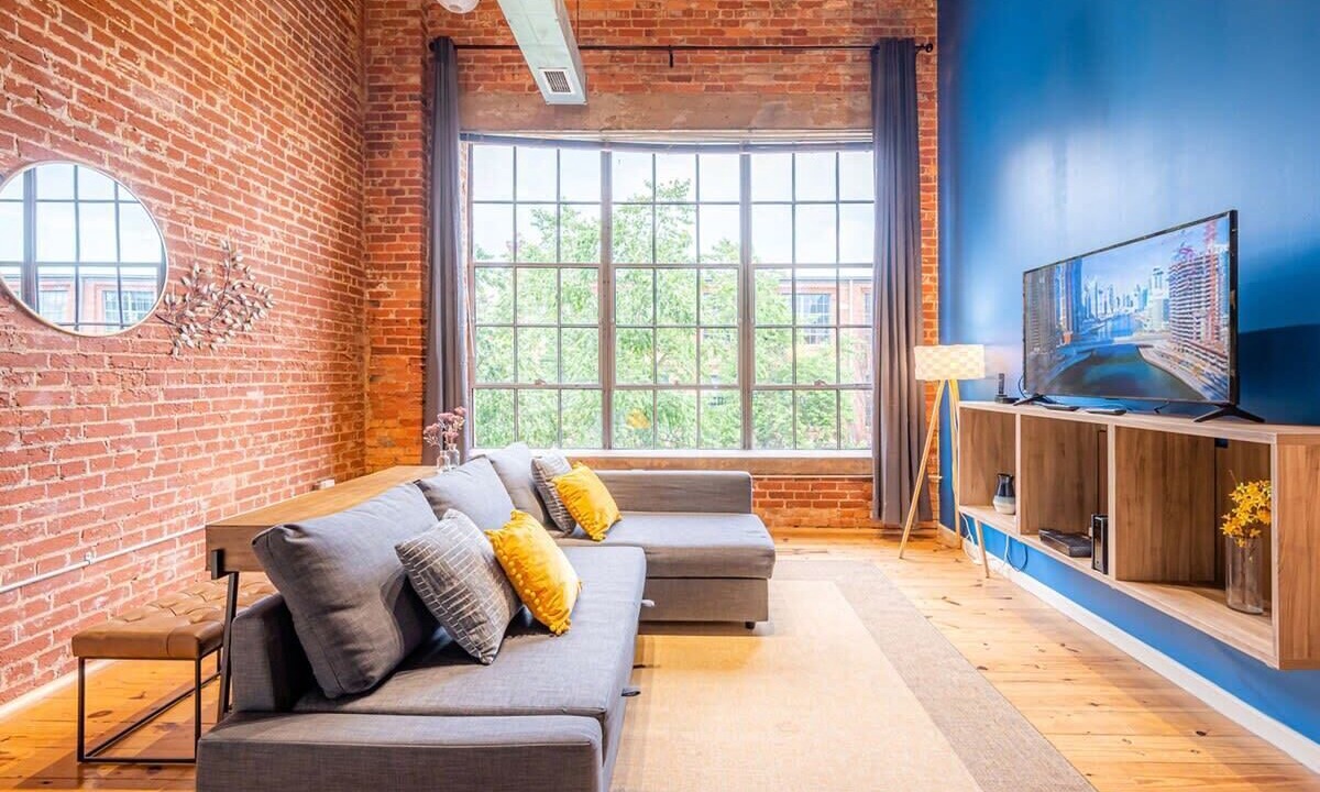 Photo of Bedroom in Downtown