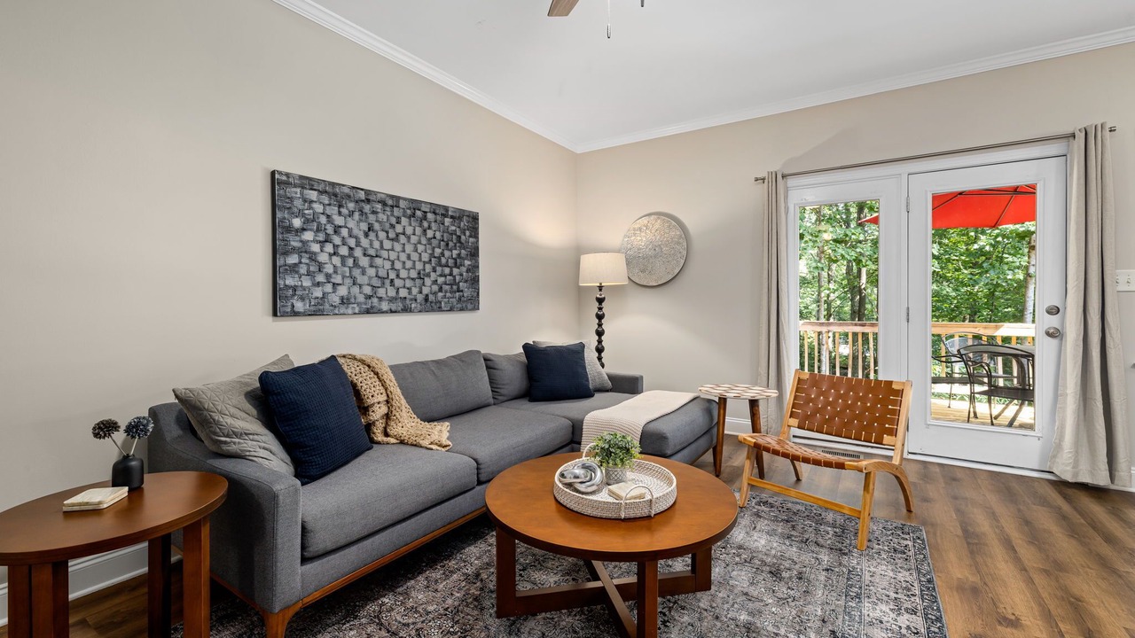 Photo of Livingroom in Cary