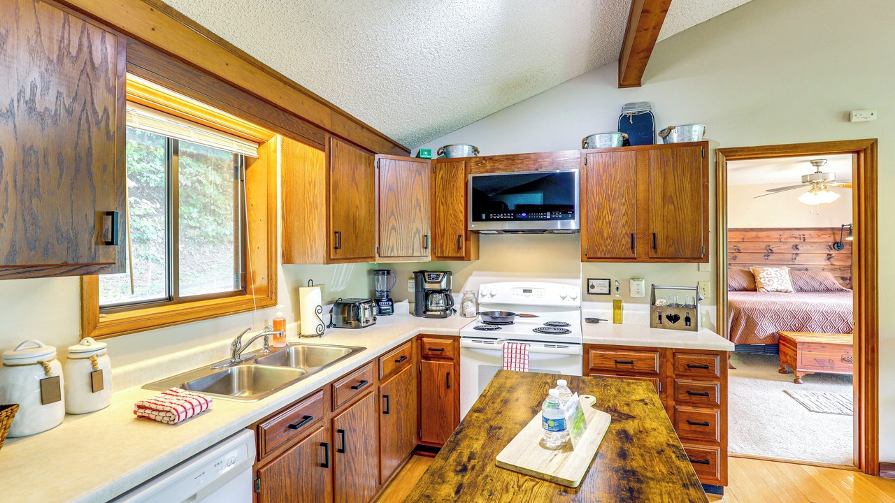 Photo of Kitchen in Valley Creek Run