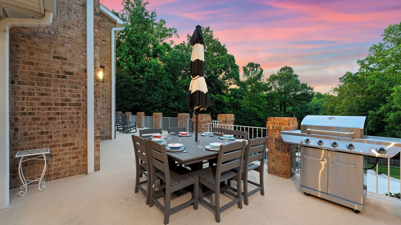 Photo of Outdoor in Huntersville