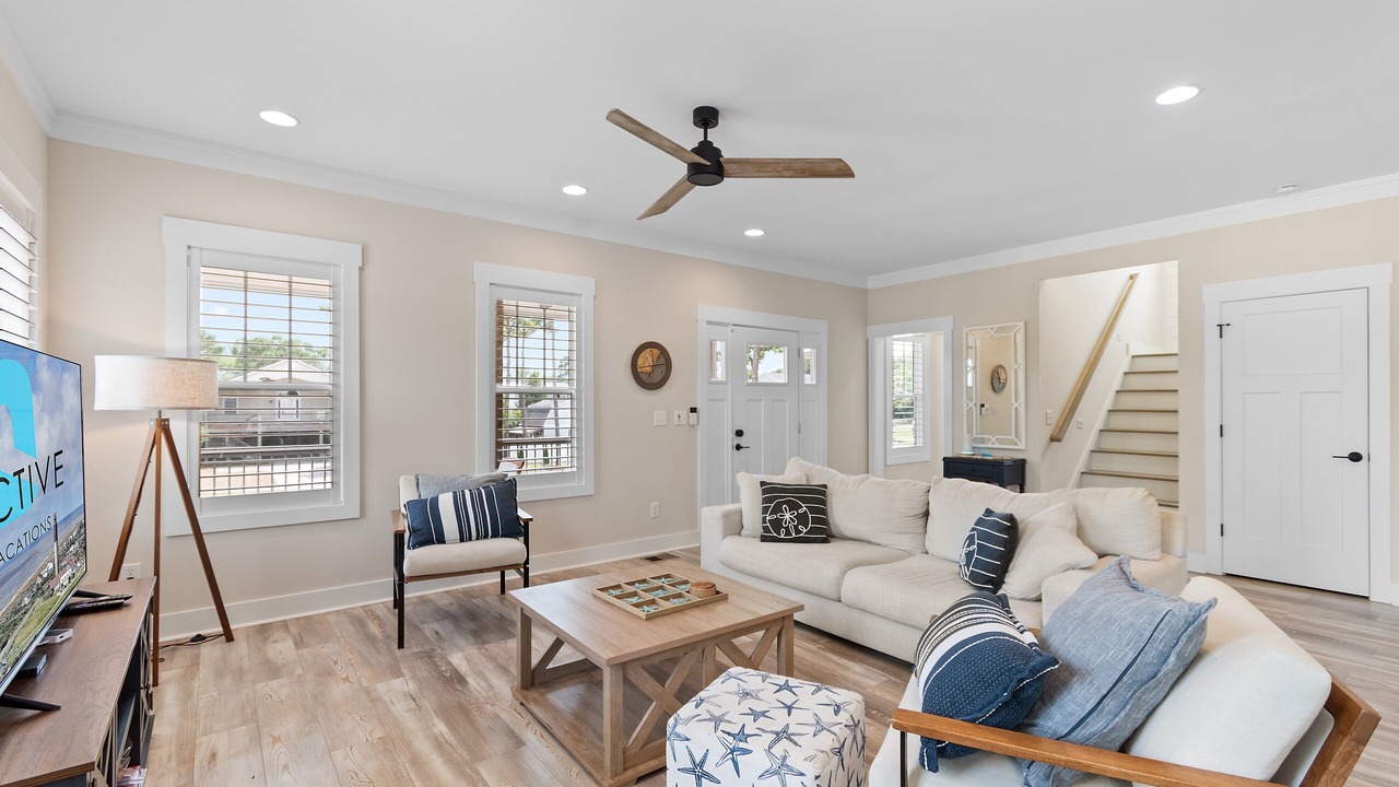 Photo of Livingroom in Tranquil Harbour
