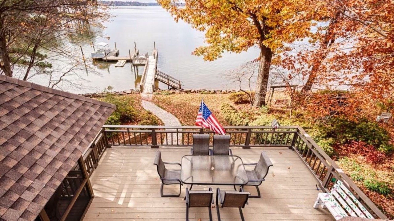 Photo of Outdoor in Mayhew