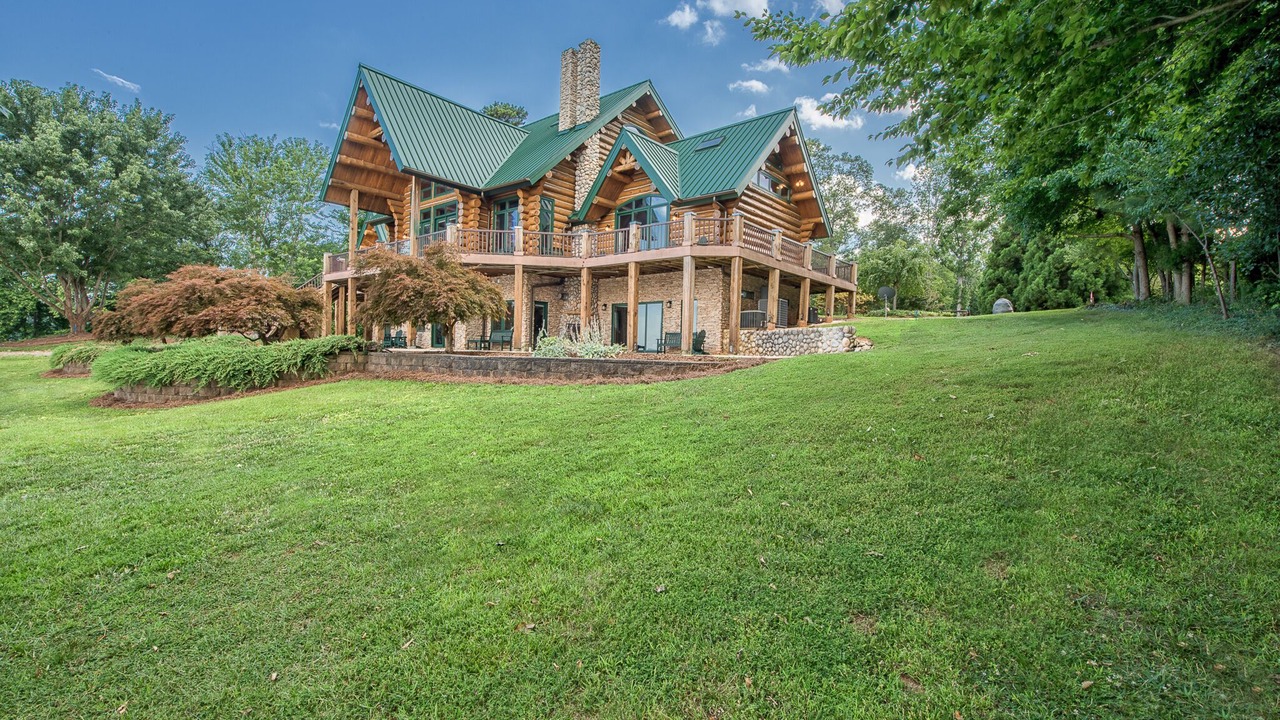 Photo of Outdoor in Lake Norman of Catawba