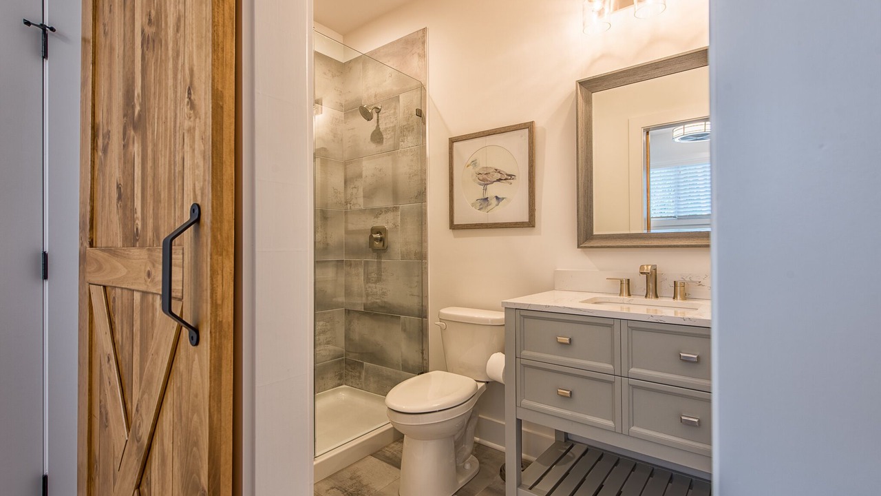 Photo of Bathroom in Lake Norman of Catawba