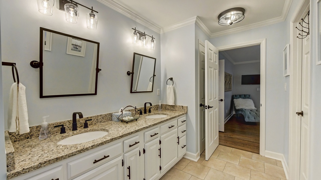 Photo of Bathroom in Lake Norman of Catawba
