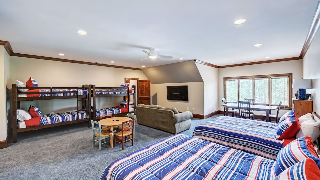 Photo of Bedroom in Mount Mourne