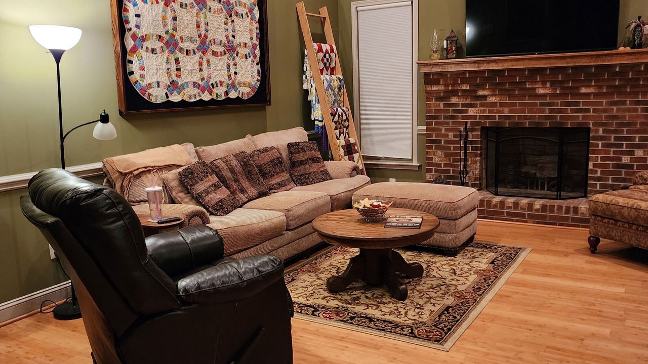 Photo of Livingroom in Mount Airy
