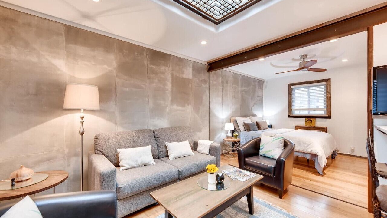 Photo of Livingroom in Melrose