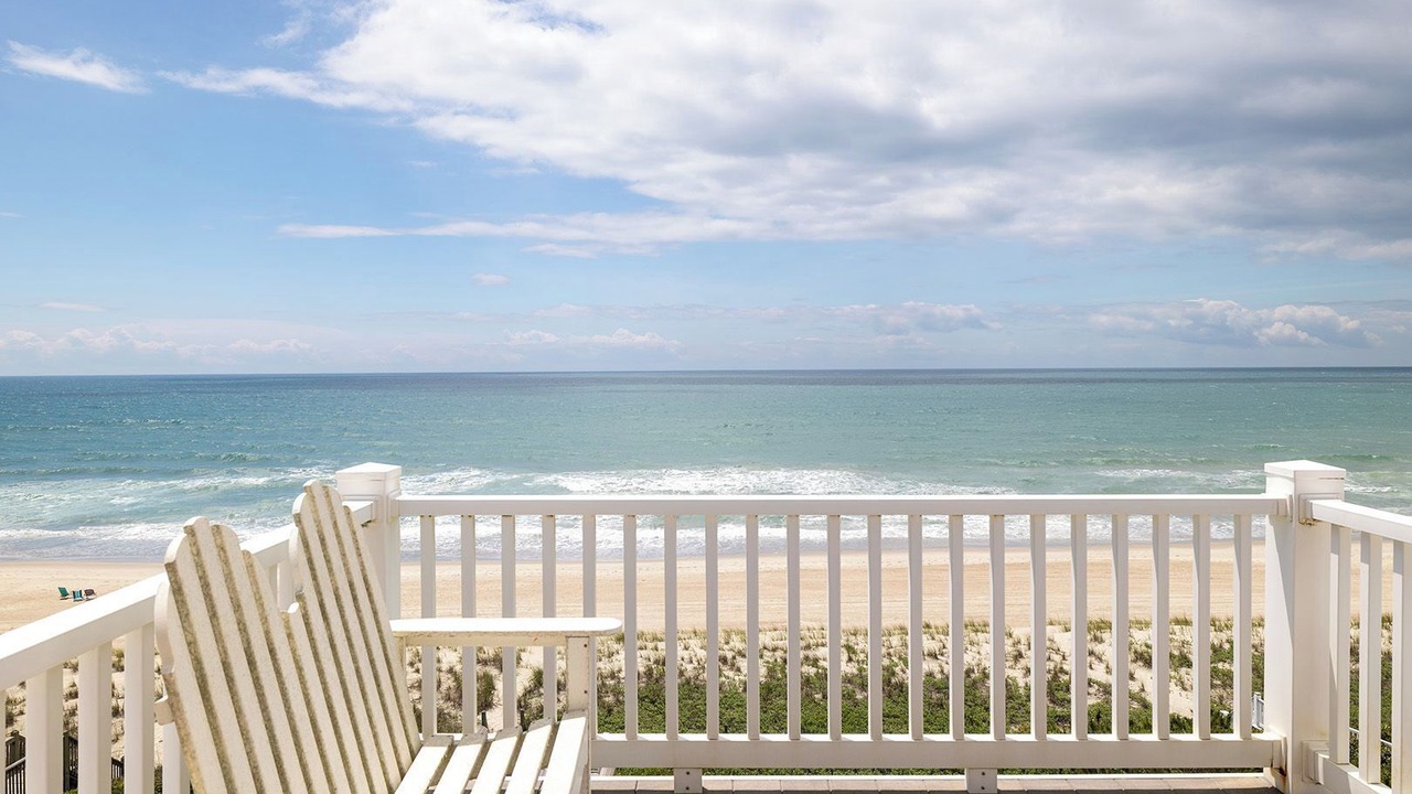 Photo of Patio Balcony in Emerald Isle