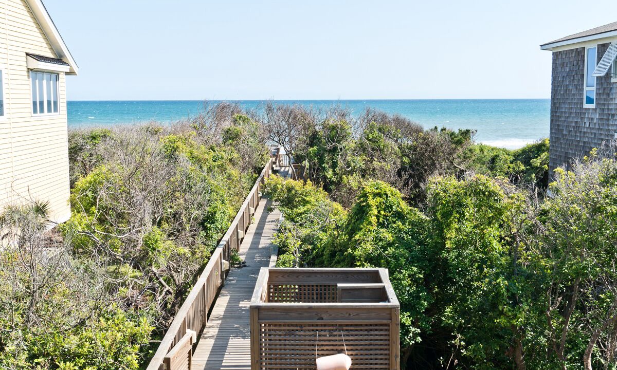 Photo of Others in Pine Knoll Shores