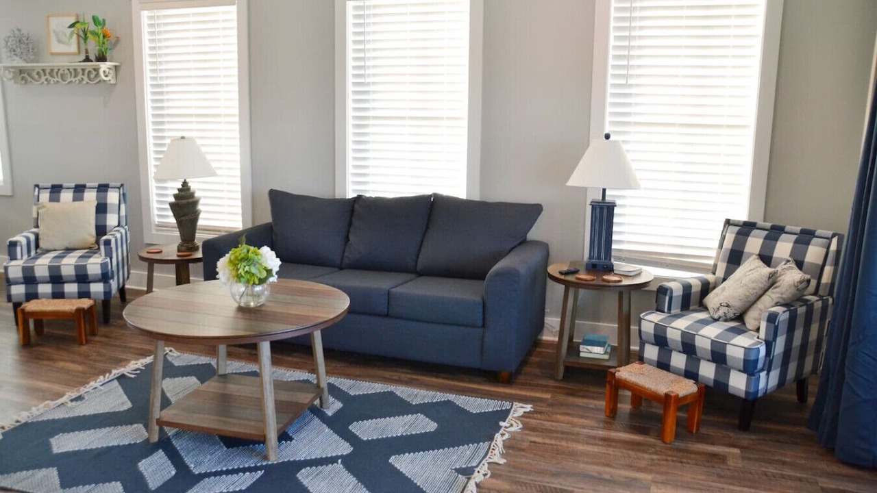 Photo of Livingroom in Smyrna