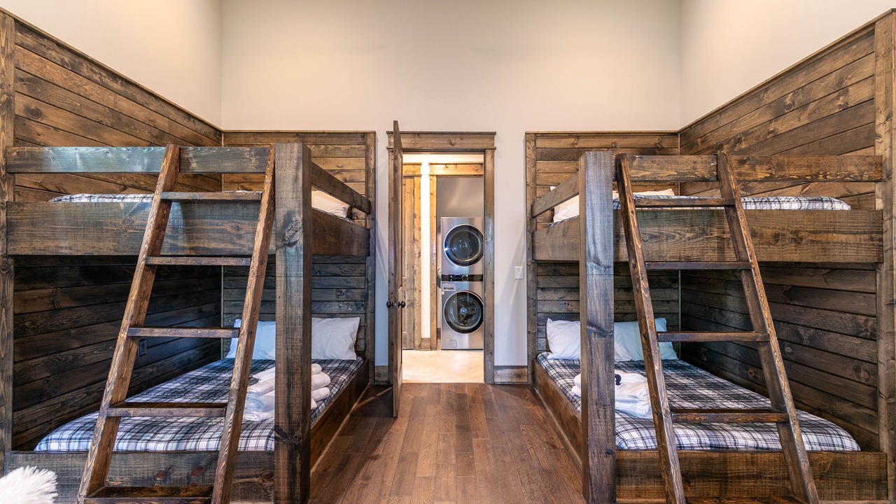 Photo of Bedroom in Elk Park