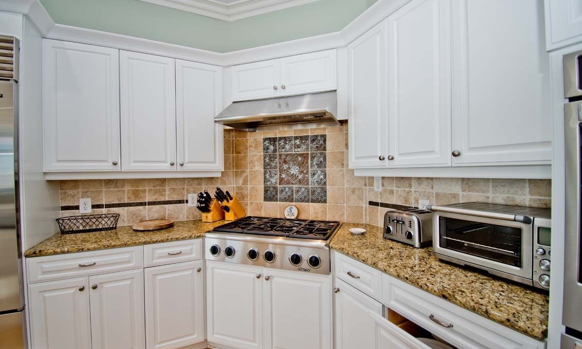 Photo of Kitchen in Emerald Isle