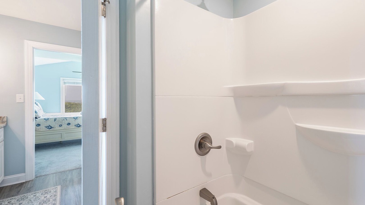 Photo of Bathroom in Pine Knoll Shores