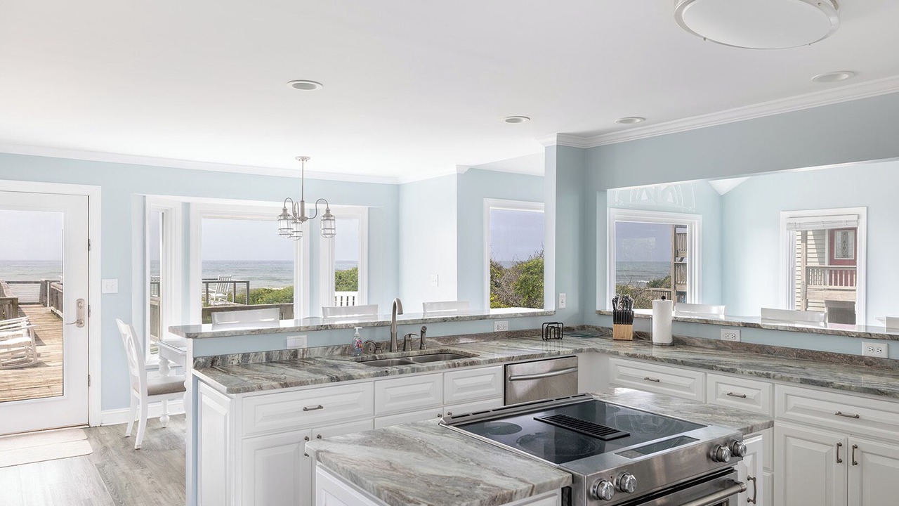 Photo of Kitchen in Pine Knoll Shores