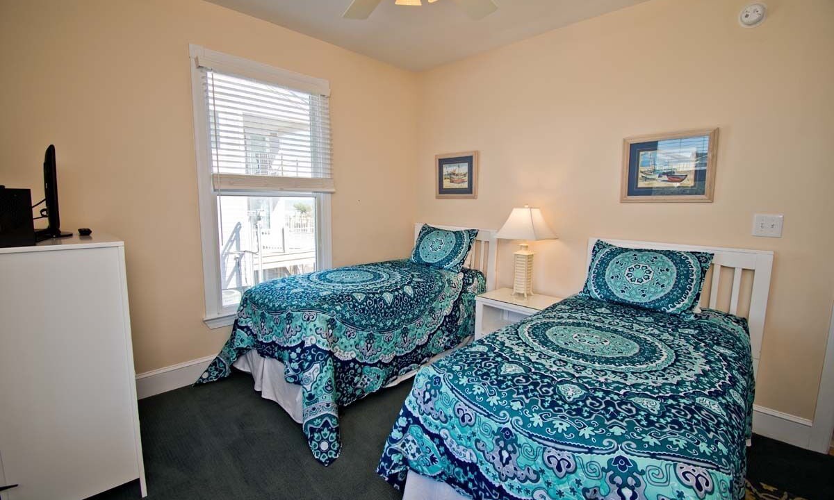 Photo of Bedroom in Emerald Isle