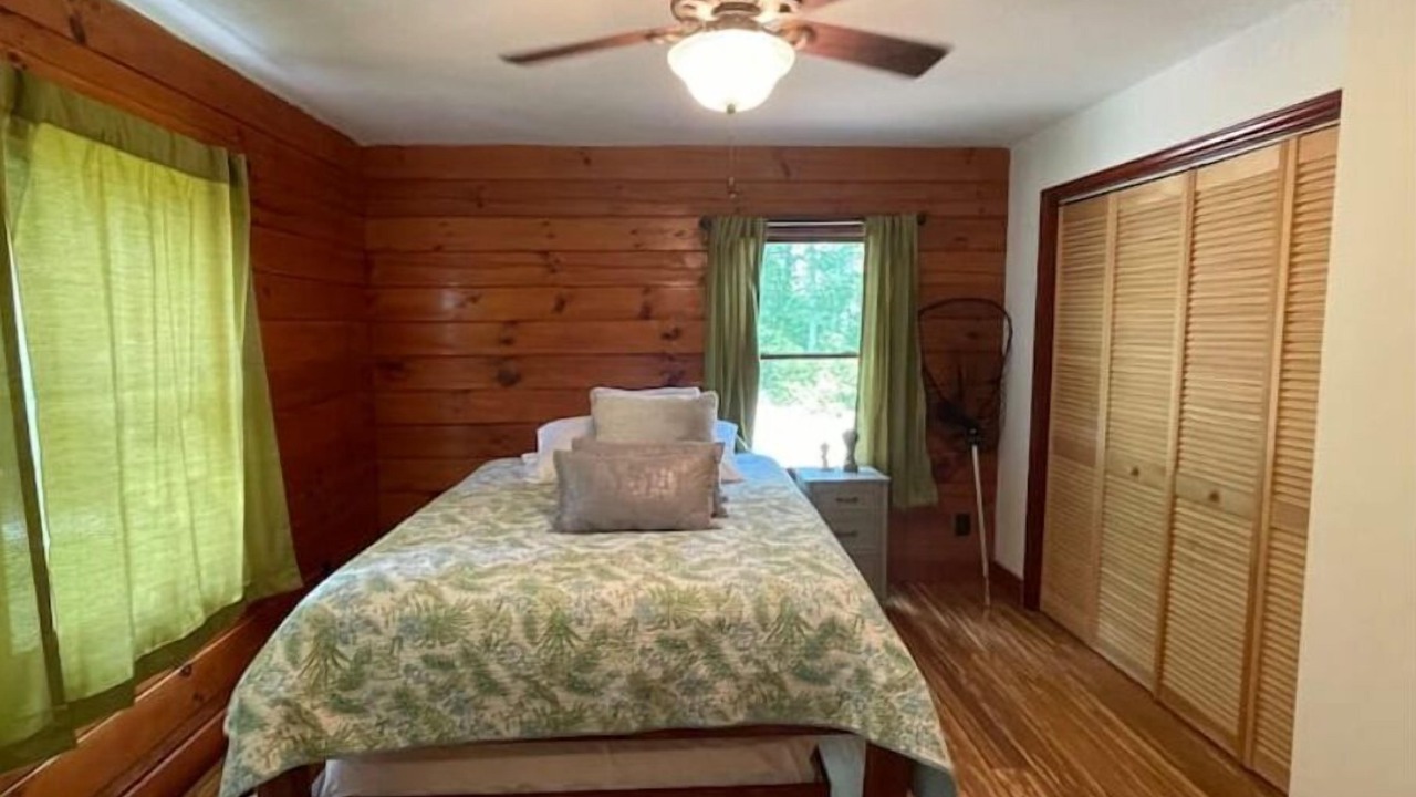Photo of Bedroom in Morganton
