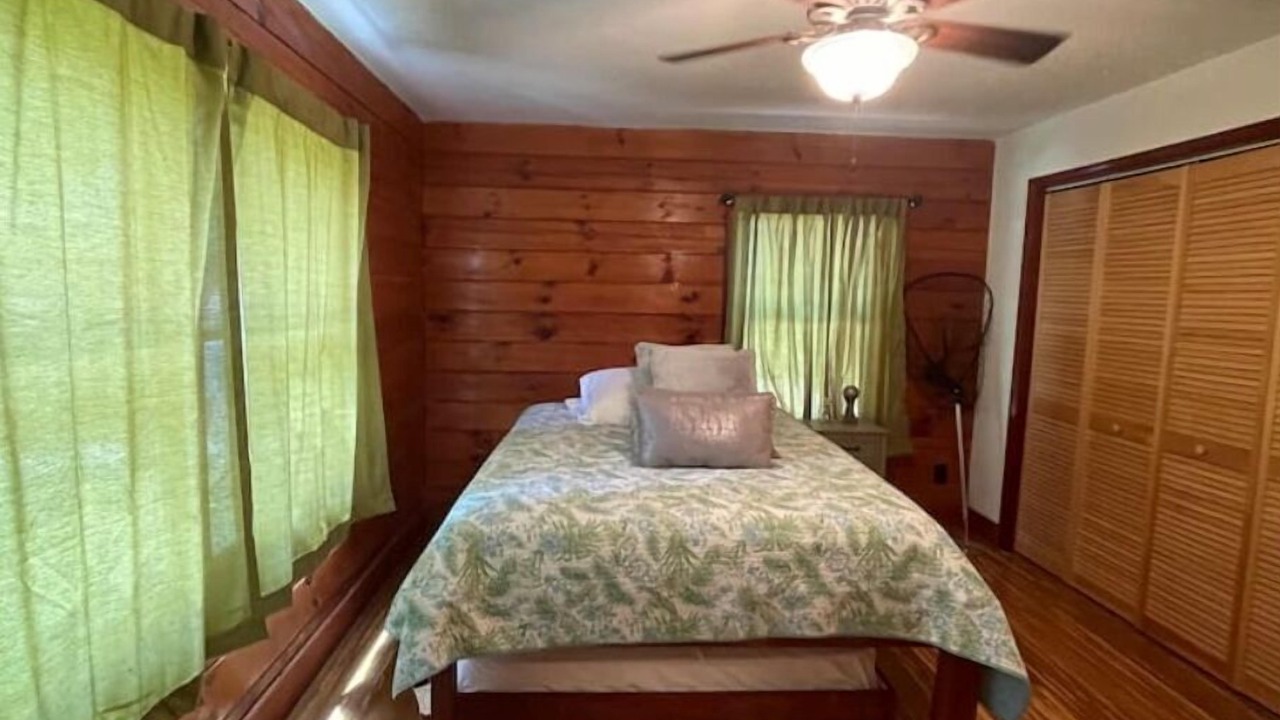 Photo of Bedroom in Morganton