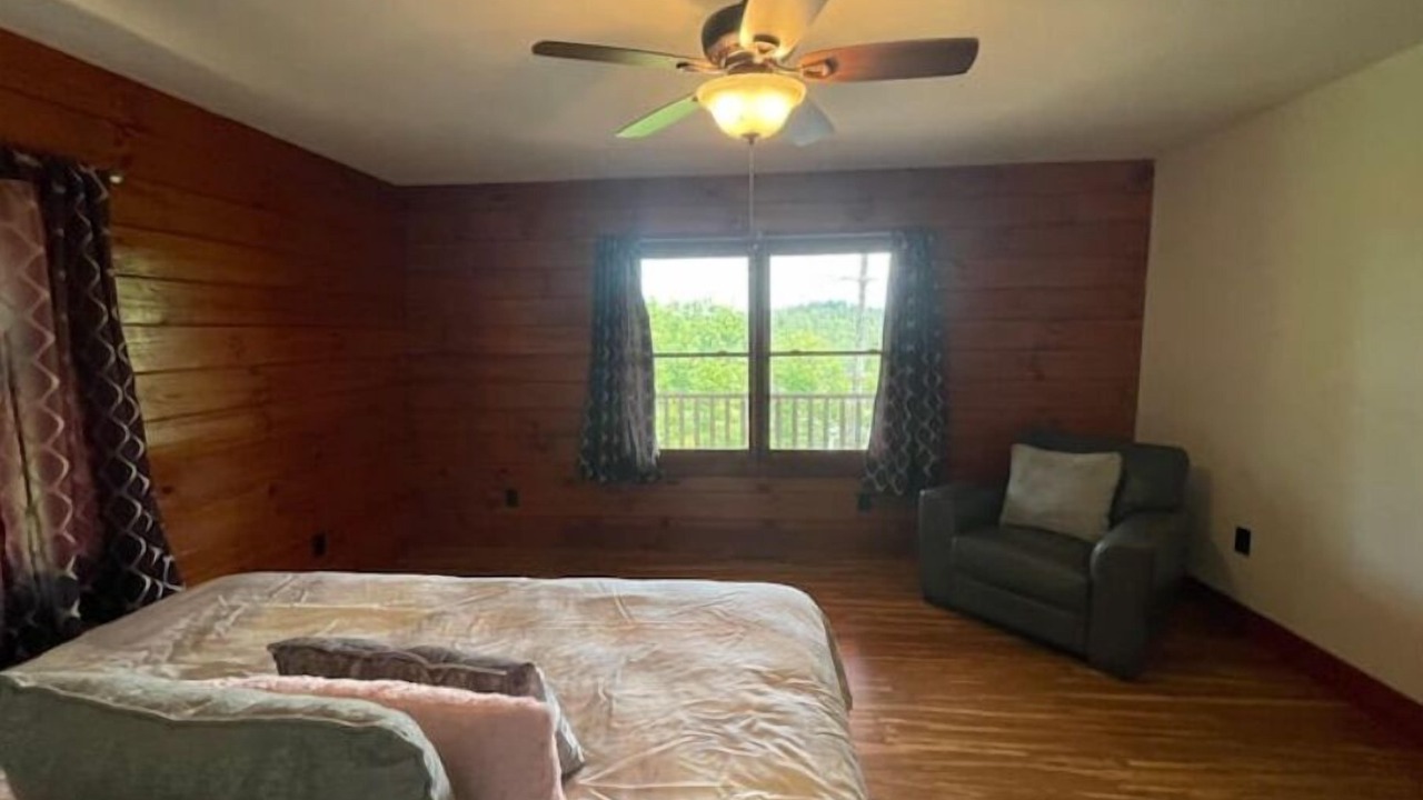 Photo of Bedroom in Morganton