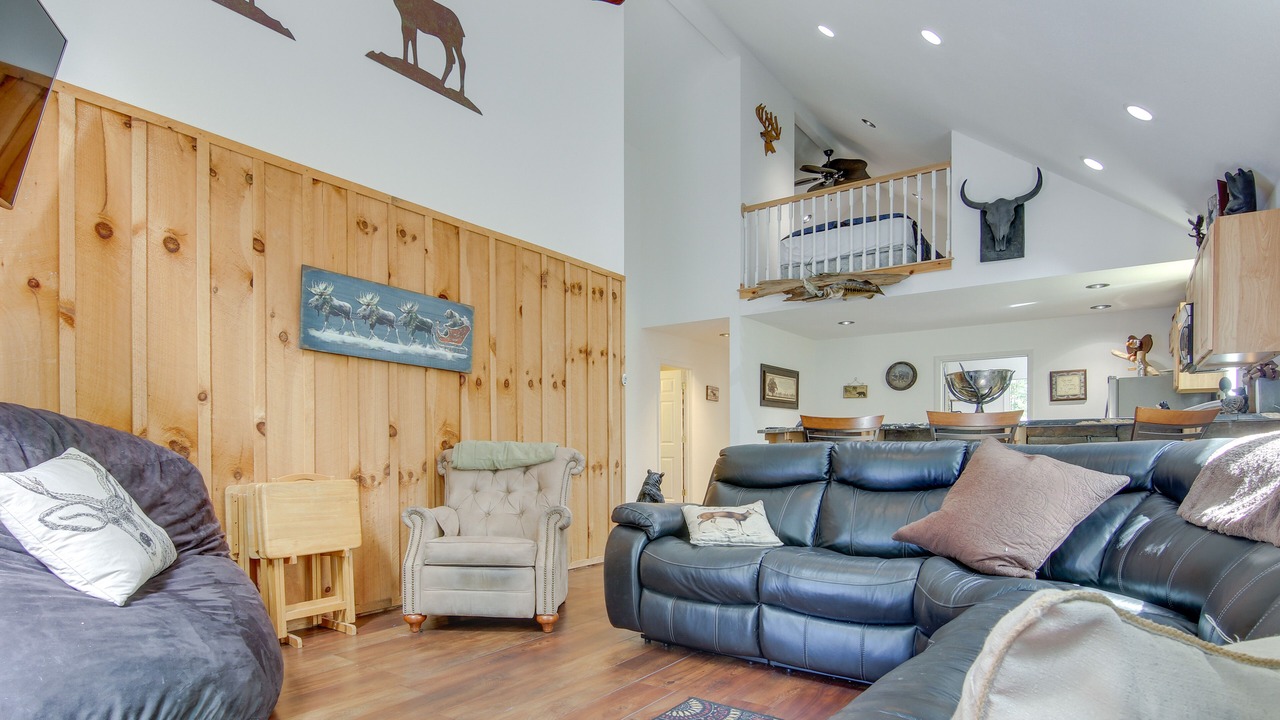 Photo of Livingroom in Penrose