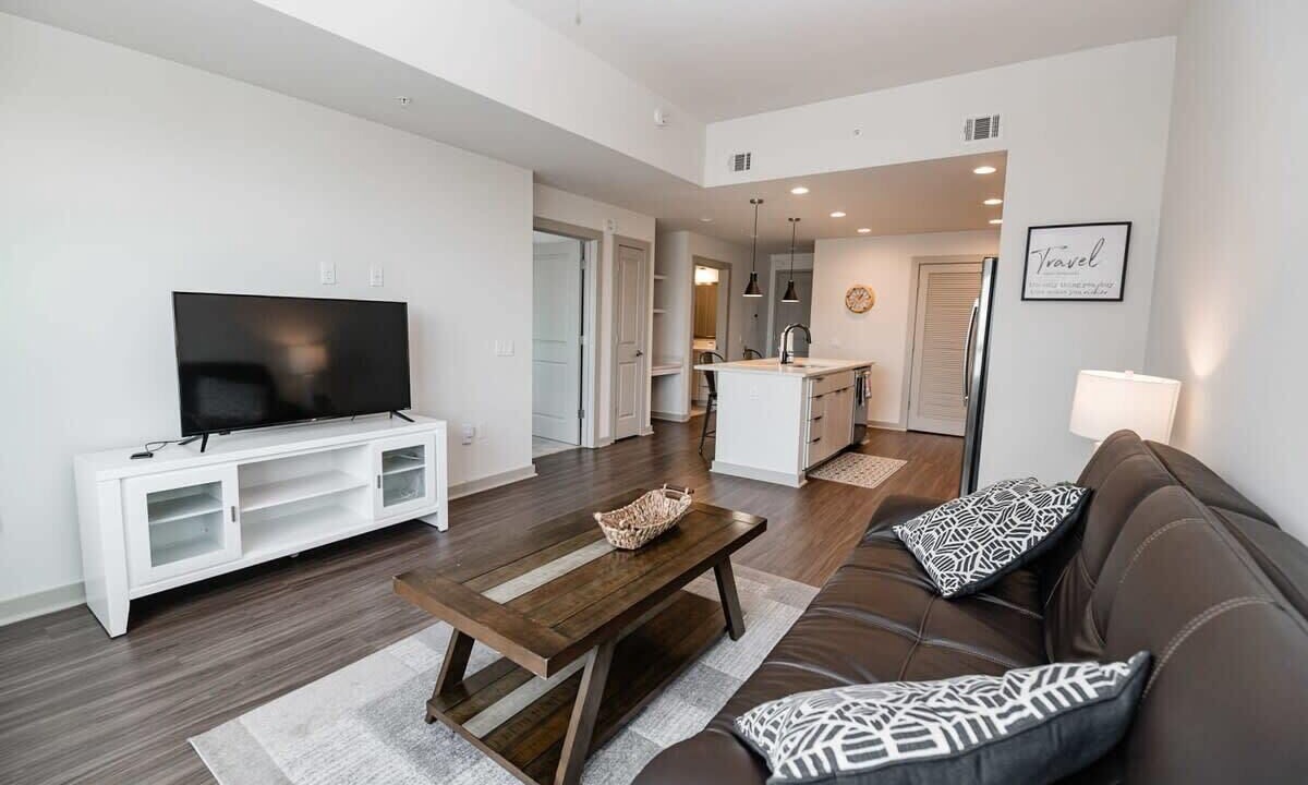 Photo of Livingroom in Third Ward