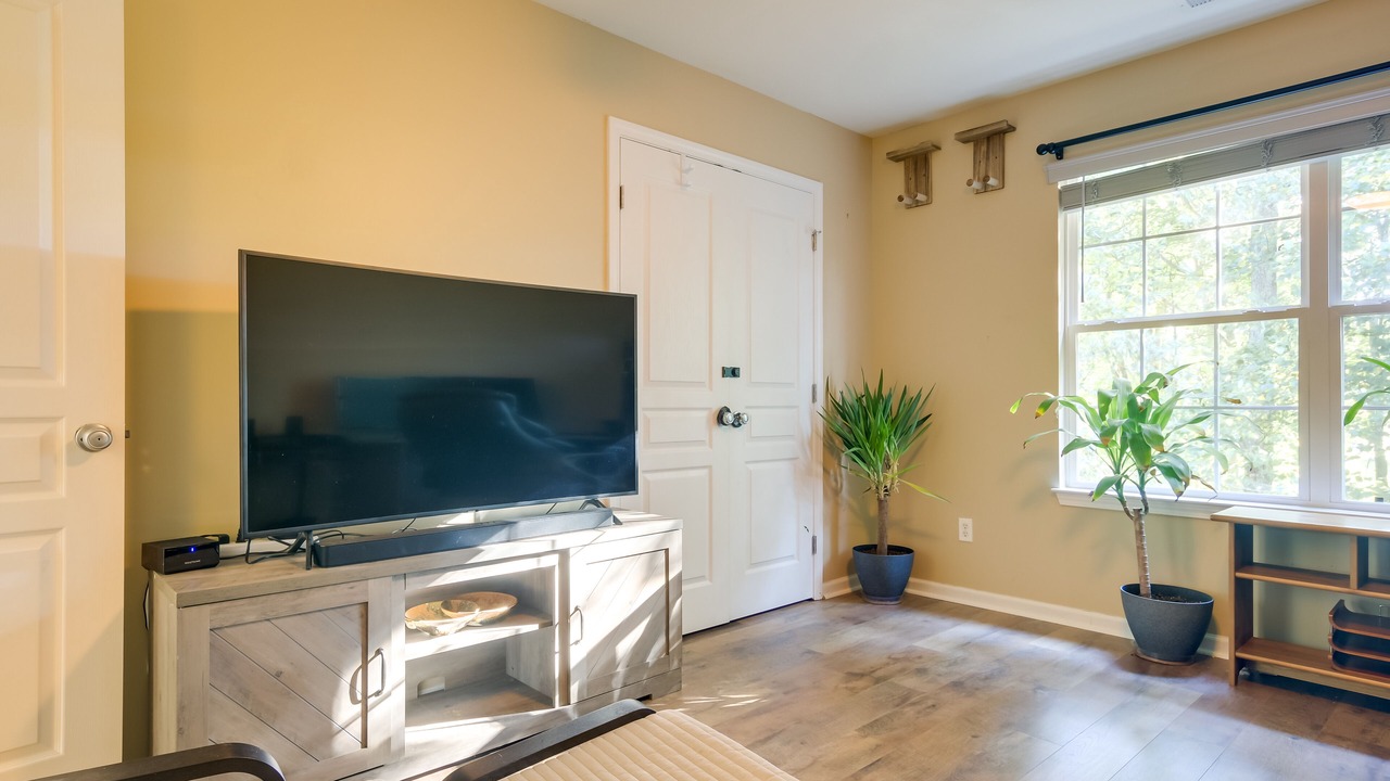 Photo of Livingroom in Holly Springs