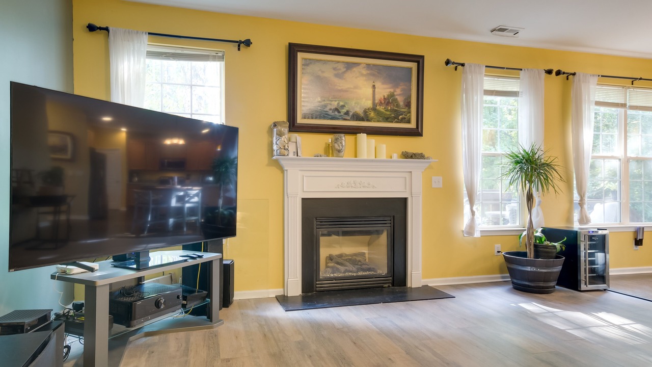Photo of Livingroom in Holly Springs