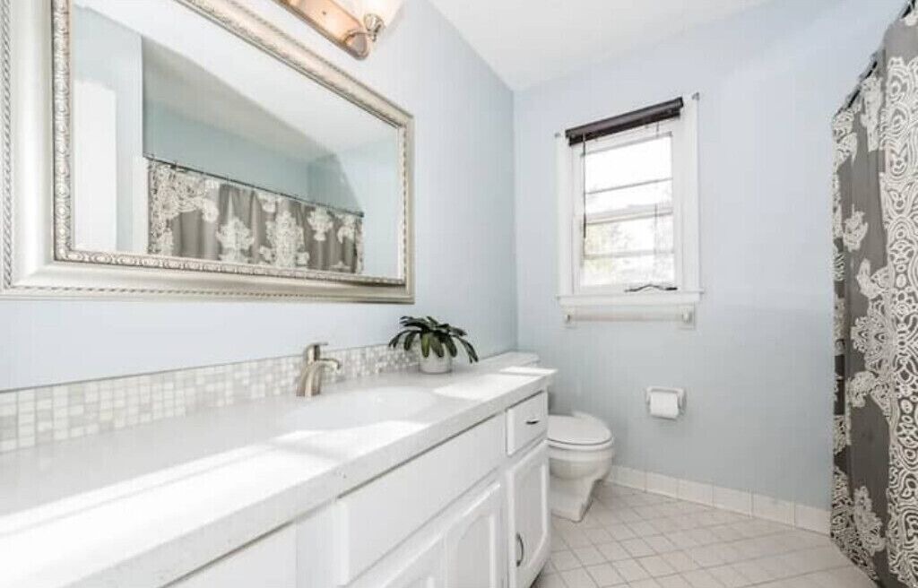 Photo of Bathroom in Myers Park