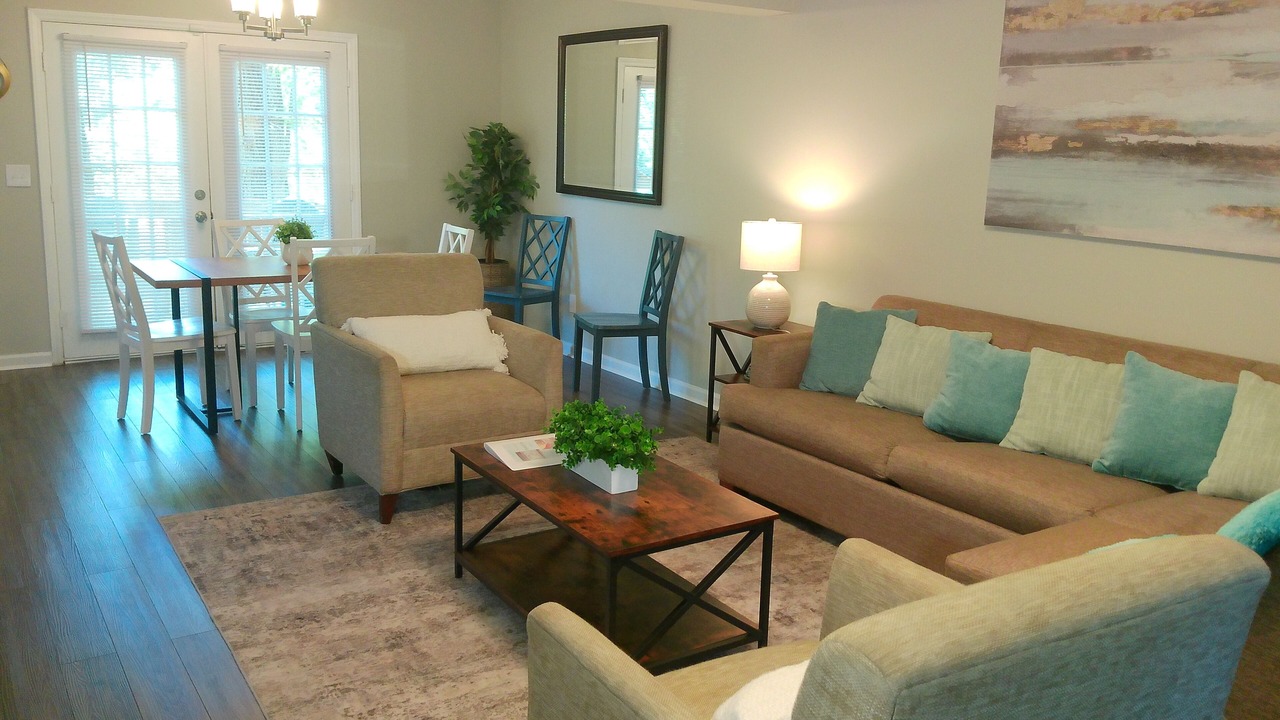 Photo of Livingroom in Lemon Springs