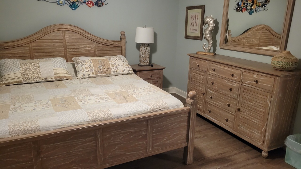 Photo of Bedroom in Ash