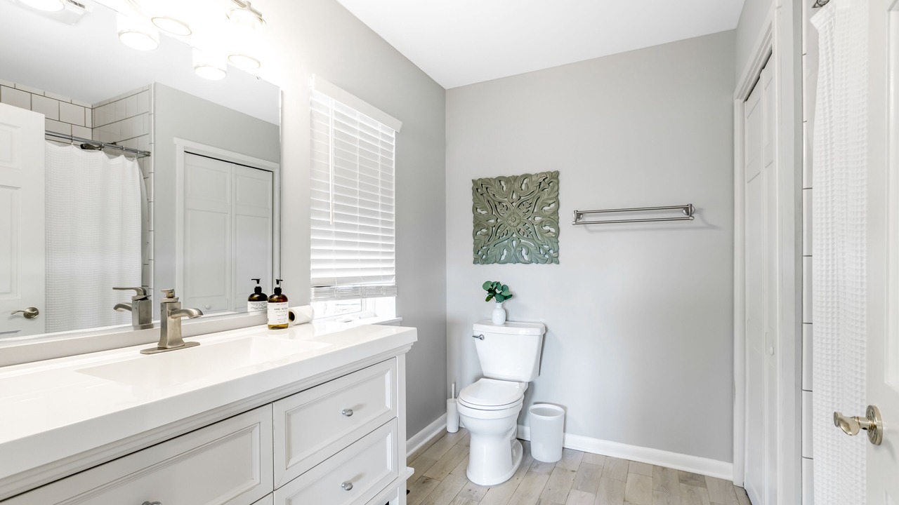 Photo of Bathroom in Saluda