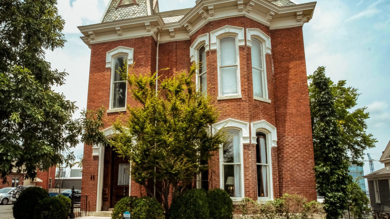 Photo of Outdoor in Rolling Mill Hill