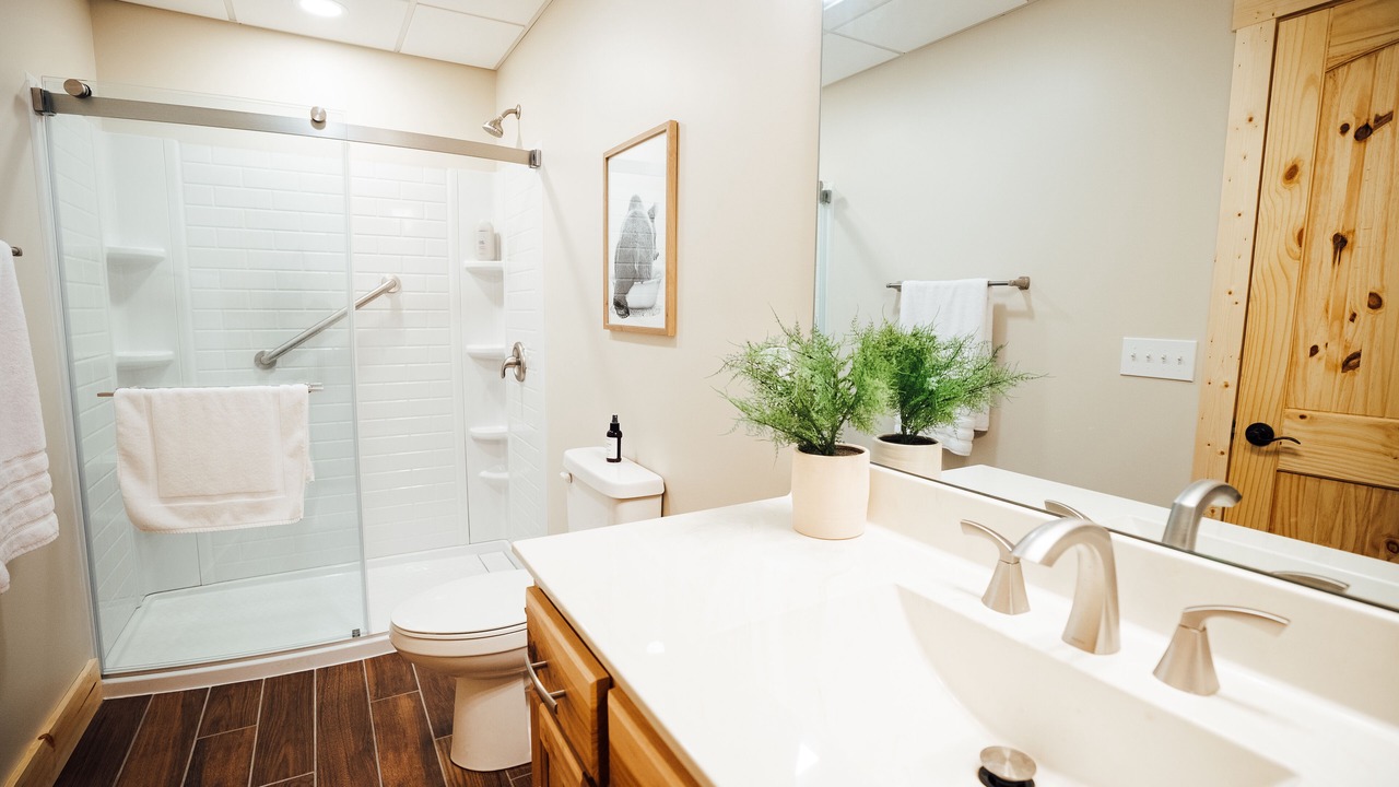 Photo of Bathroom in Beech Mountain