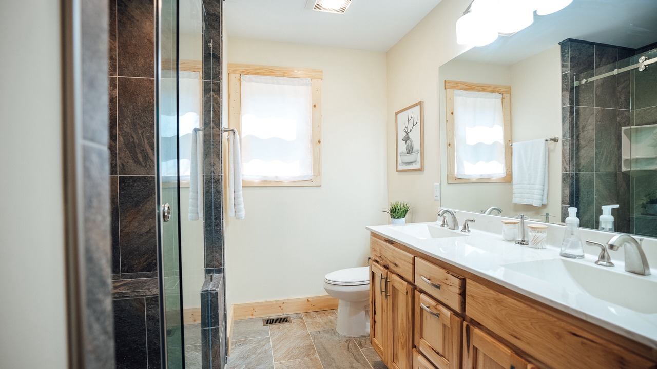 Photo of Bathroom in Beech Mountain