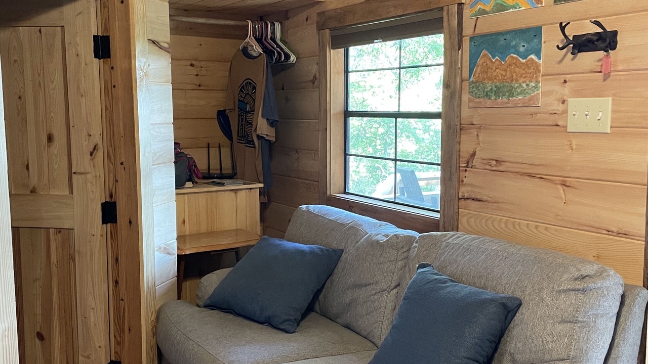 Photo of Livingroom in Whittier
