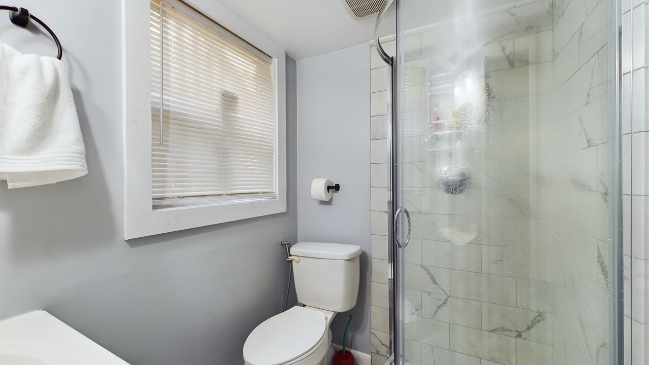 Photo of Bathroom in Pine Forest