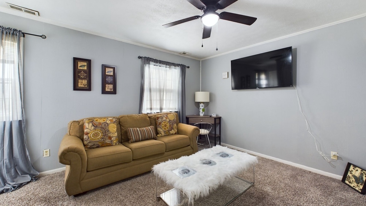 Photo of Livingroom in Pine Forest