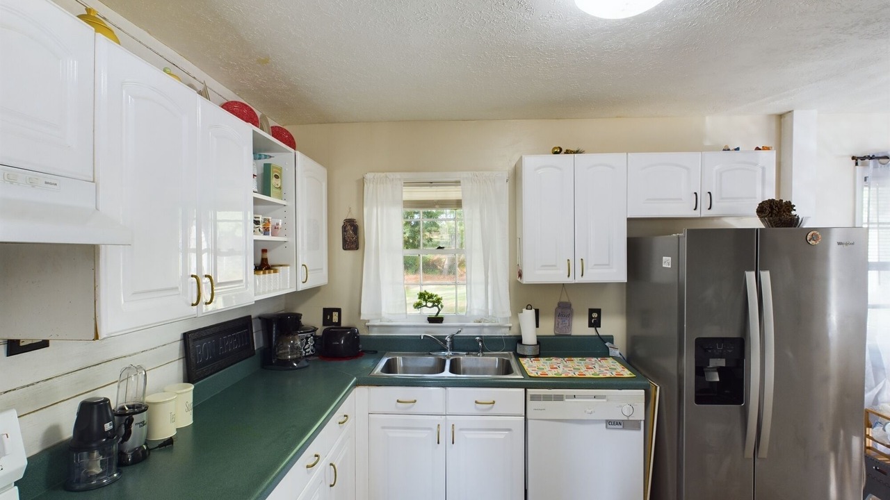 Photo of Kitchen in Pine Forest