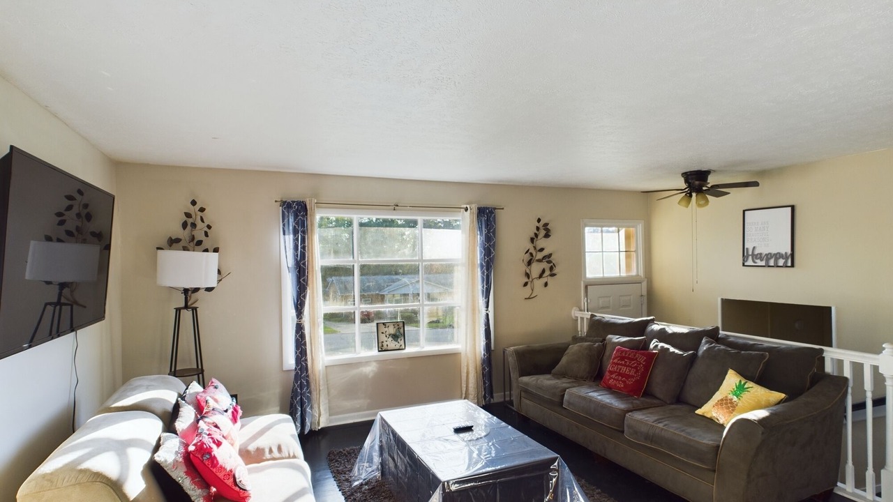 Photo of Livingroom in Pine Forest