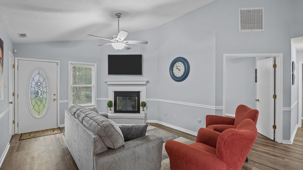 Photo of Livingroom in New Bern