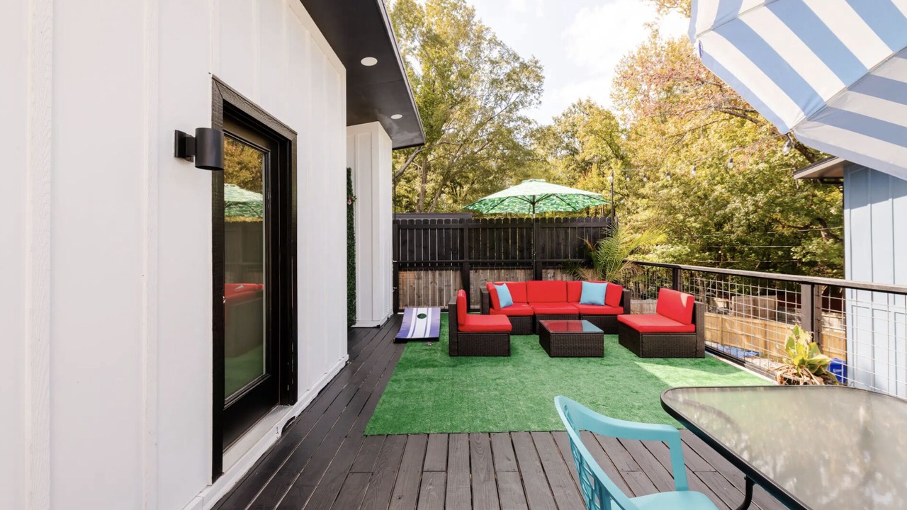 Photo of Outdoor in Hayes