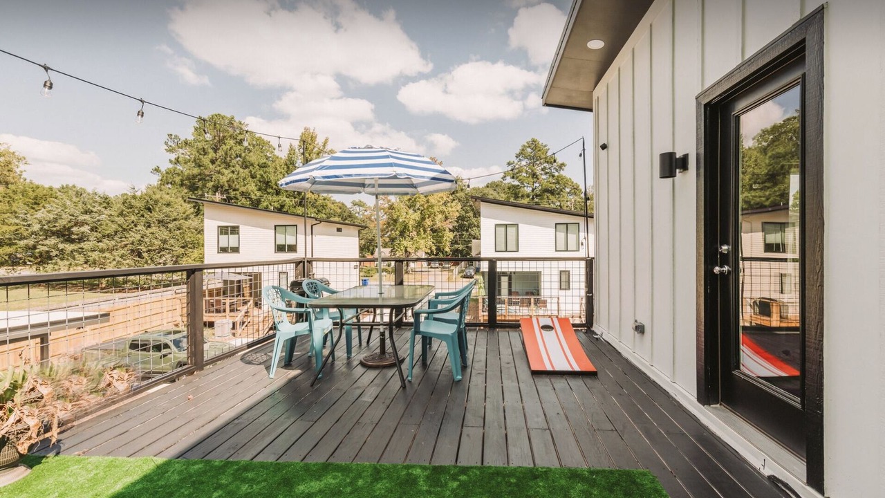 Photo of Outdoor in Hayes