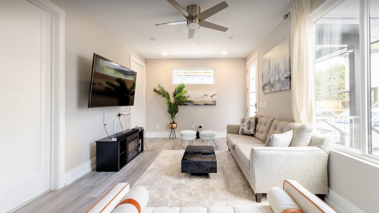 Photo of Livingroom in Hayes