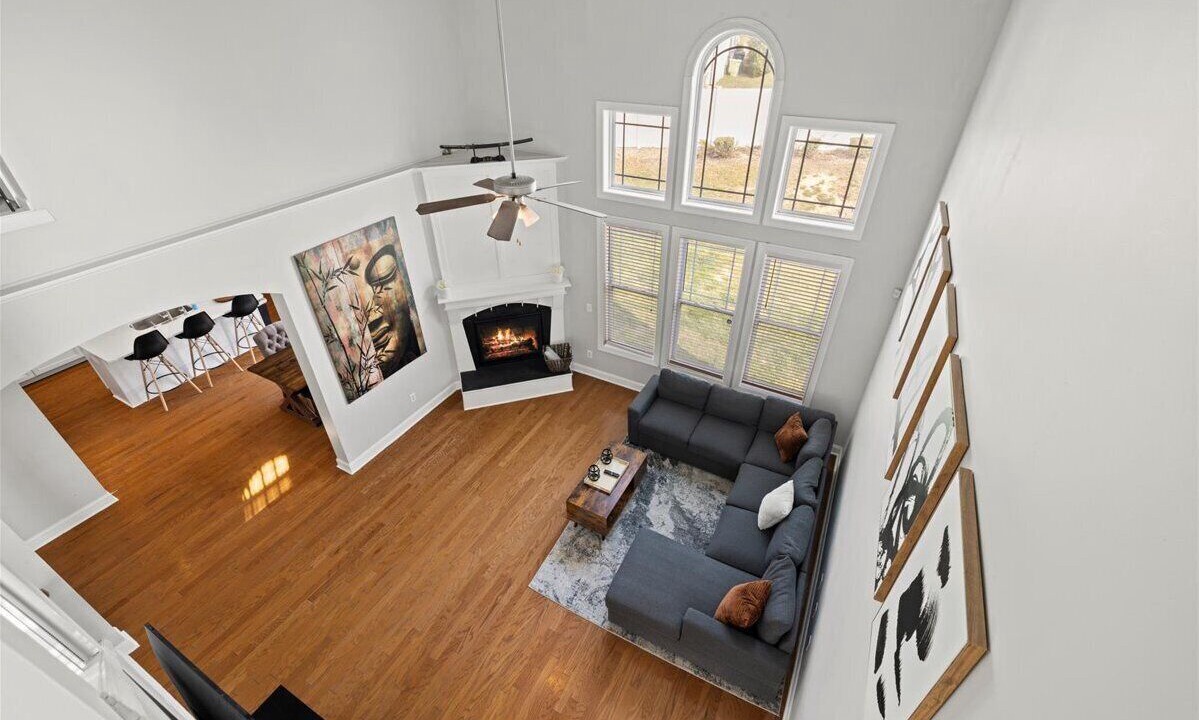 Photo of Livingroom in Northeast Raleigh