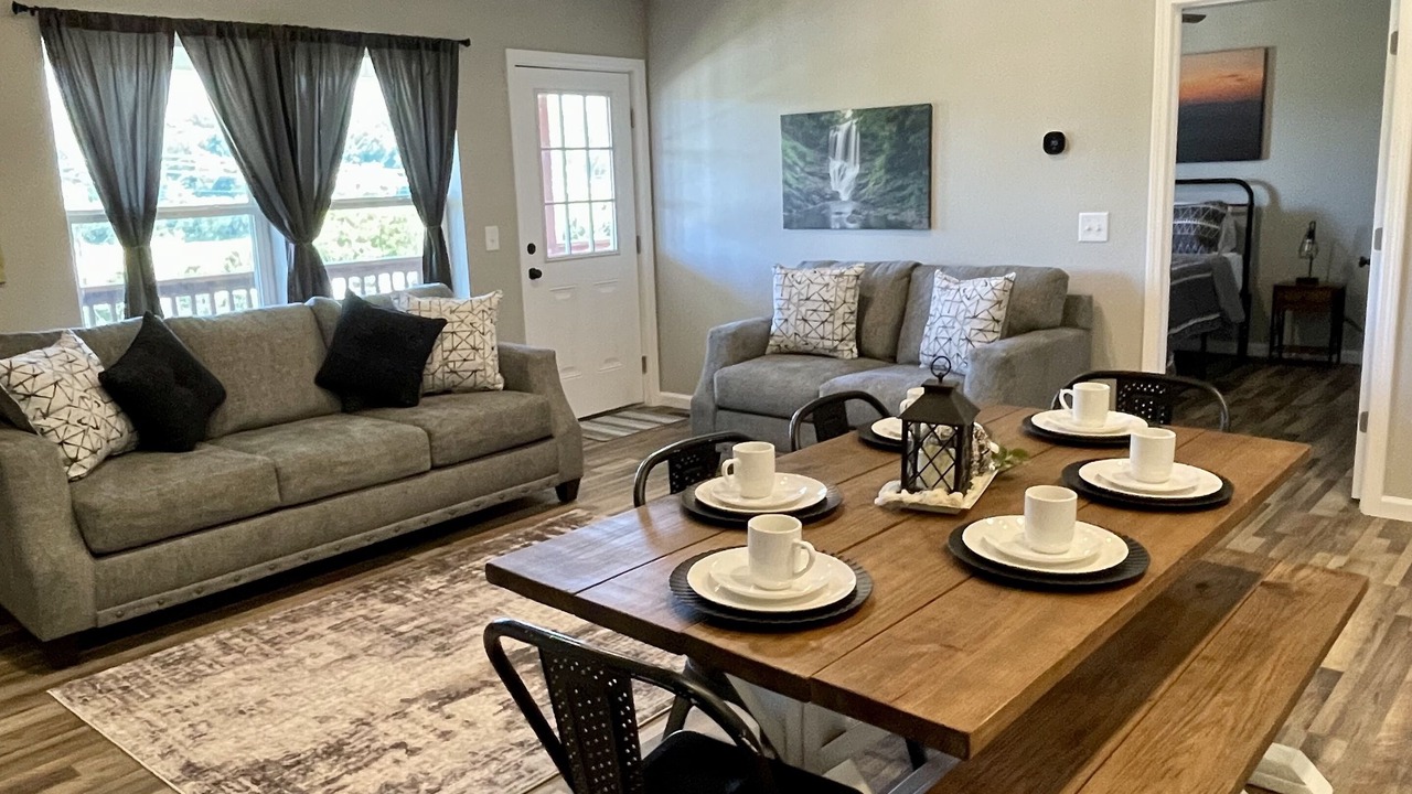 Photo of Livingroom in Franklin