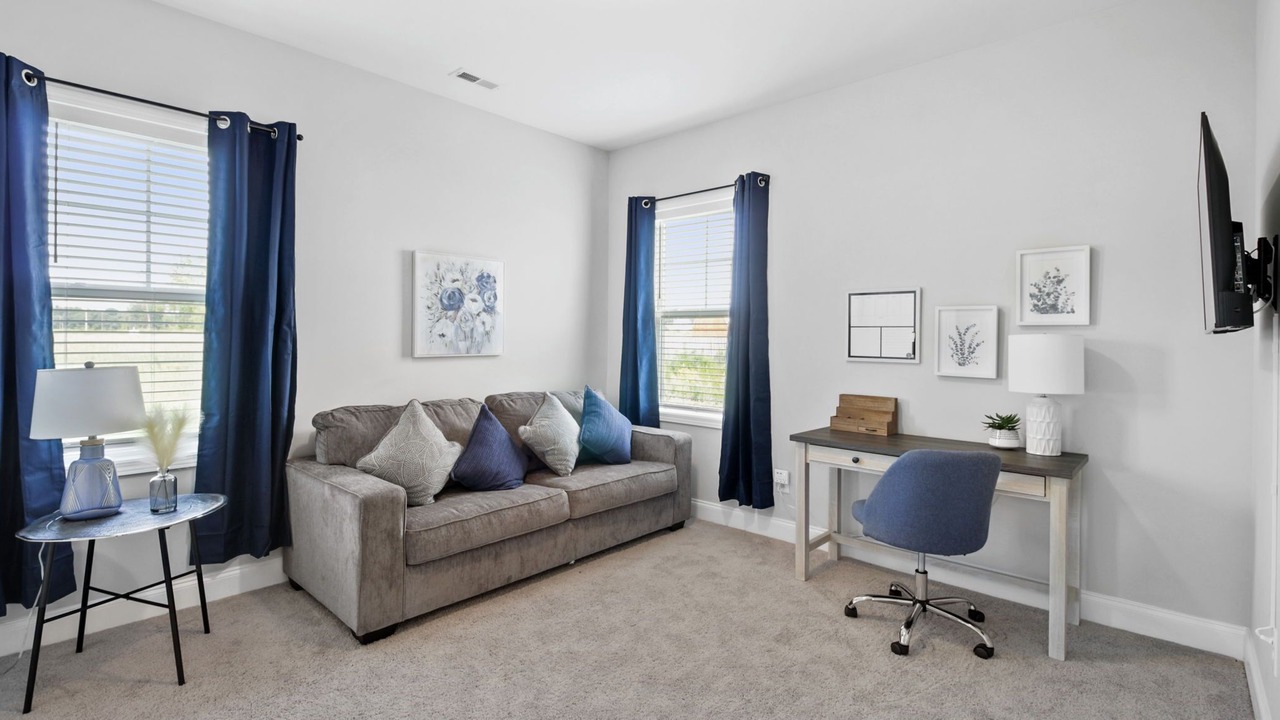 Photo of Livingroom in Cape Fear
