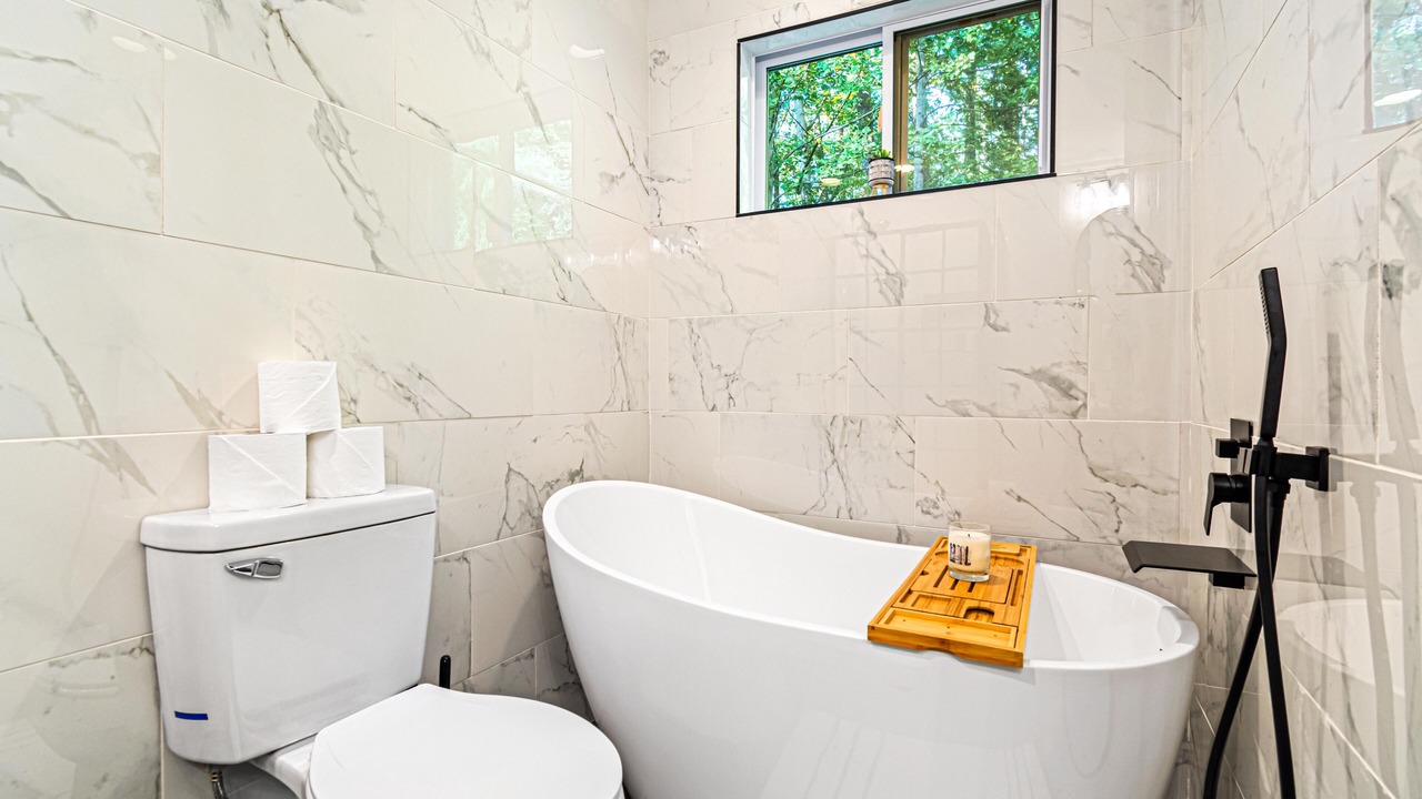 Photo of Bathroom in Alexander